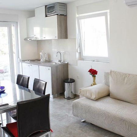 Pearl Of Novalja Apartment Ngoại thất bức ảnh