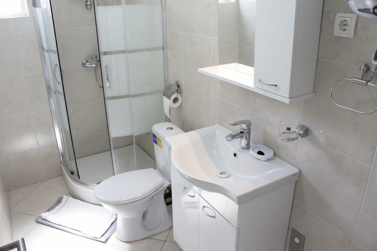 Pearl Of Novalja Apartment Ngoại thất bức ảnh